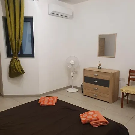 The Gem ビクトリア